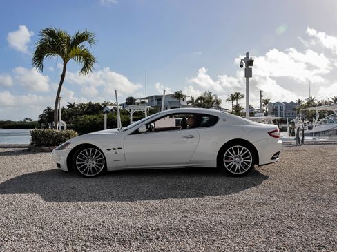 Used 2009 Maserati GranTurismo S image 5
