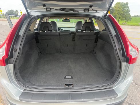 Used 2013 Volvo XC60 3.2 FWD image 9