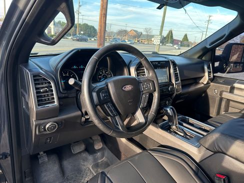 Used 2016 Ford F150 XLT w/ Equipment Group 302A Luxury image 13