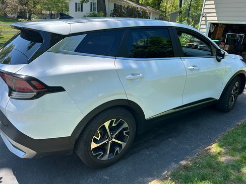 Used 2023 Kia Sportage EX FWD image 30