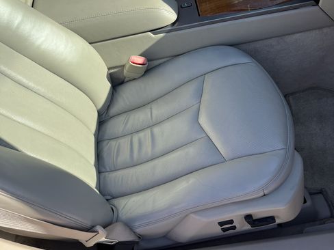 Used 2005 Cadillac XLR Convertible 2D image 18