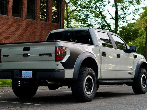 Used 2014 Ford F150 Raptor w/ Equipment Group 801A Luxury AWD/4WD image 6
