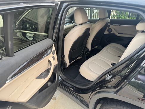 Used 2018 BMW X2 sDrive28i w/ Premium Package FWD image 10