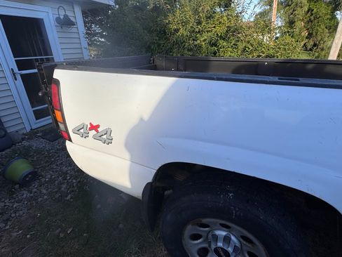 Used 2007 GMC Sierra 1500 W/T image 5