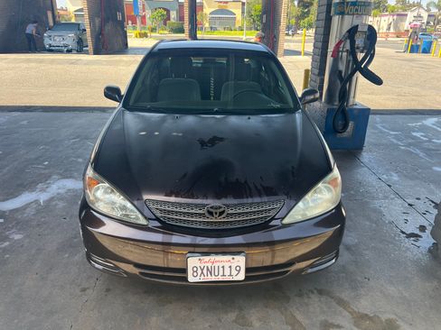 Used 2002 Toyota Camry SE FWD image 6