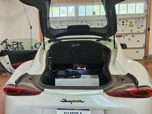 Used 2020 Toyota Supra Launch Edition w/ Driver Assist Package RWD image 9