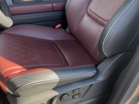 Used 2025 INFINITI QX80 Autograph w/ Autograph Exterior Package image 13