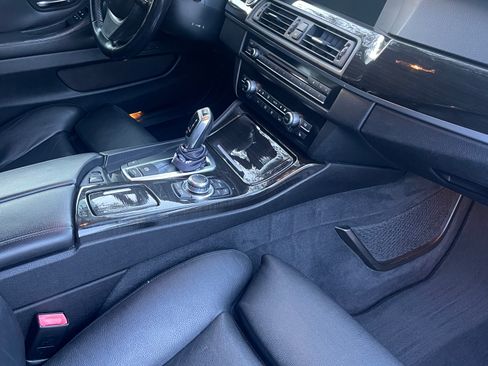 Used 2011 BMW 535i Sedan image 12