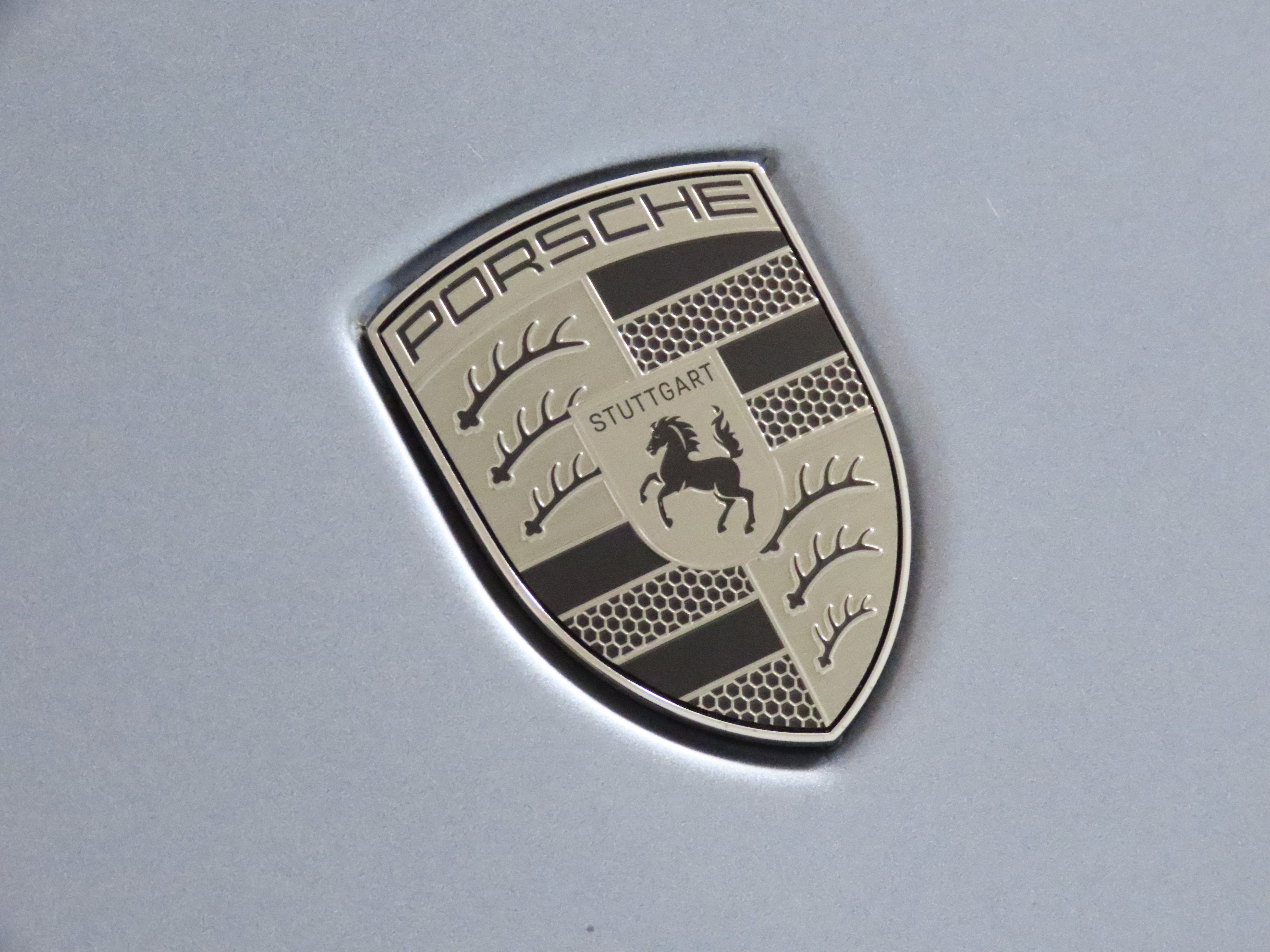 Used 2025 Porsche 911 Carrera RWD image 12