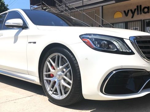 Used 2018 Mercedes-Benz S 63 AMG S 4MATIC Sedan image 2