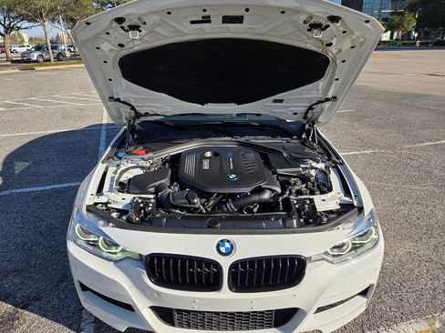 Used 2017 BMW 340i Sedan image 15