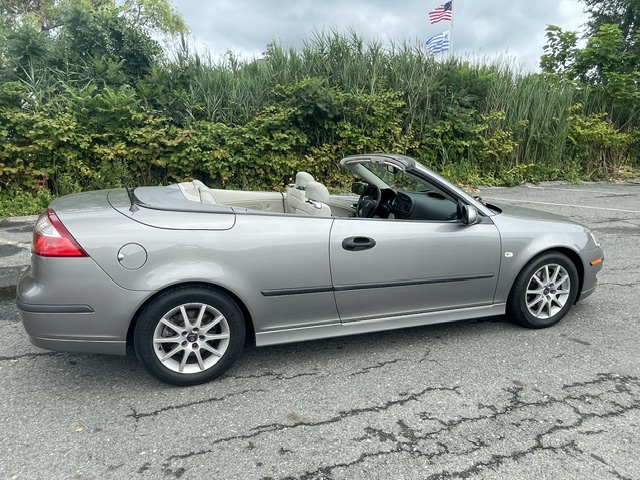 Used 2004 Saab 9-3 Arc FWD image 6