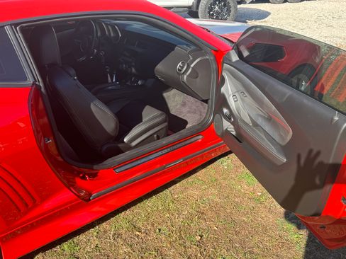 Used 2010 Chevrolet Camaro SS w/ LPO, Ground Effects Package image 8