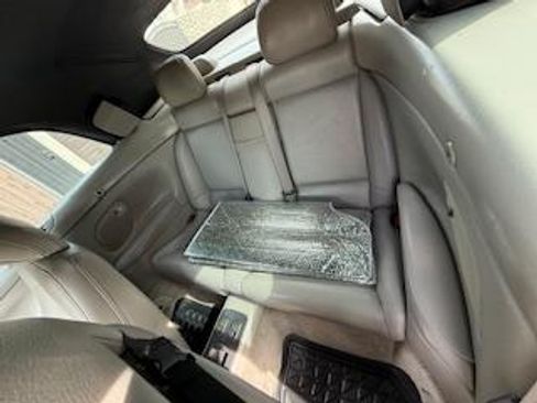 Used 2004 Volvo C70 HT image 11