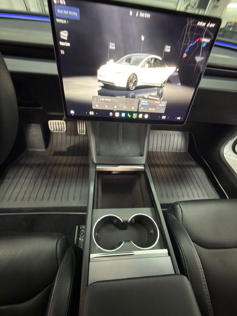Used 2024 Tesla Model 3 Performance AWD/4WD image 27