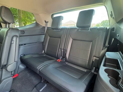 Used 2021 Volkswagen Atlas SEL R-Line FWD image 13