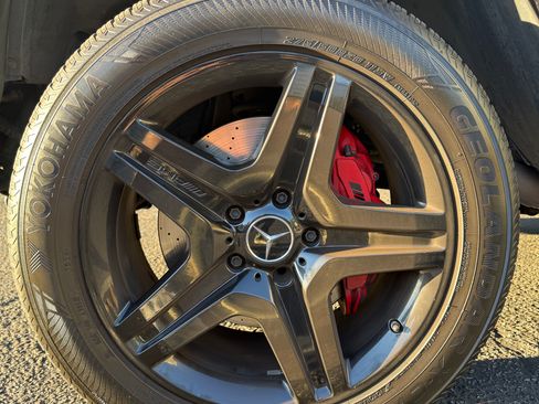 Used 2017 Mercedes-Benz G 63 AMG 4MATIC image 19