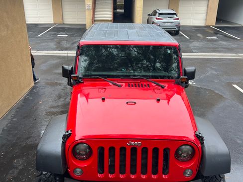 Used 2018 Jeep Wrangler Unlimited Sport S image 14