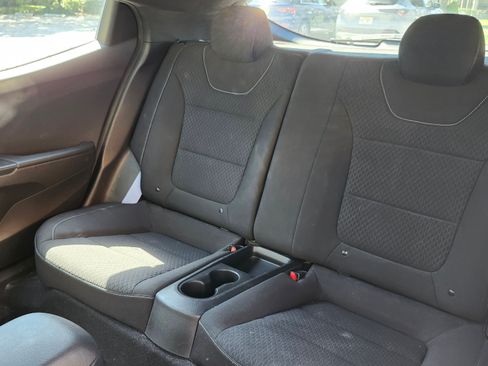 Used 2020 Hyundai Veloster N w/ Performance Package image 13