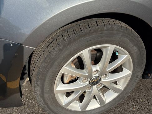 Used 2012 Volkswagen Jetta SE FWD image 8