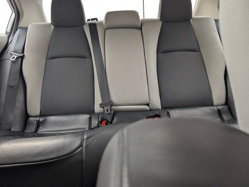 Used 2023 Toyota Corolla LE image 8