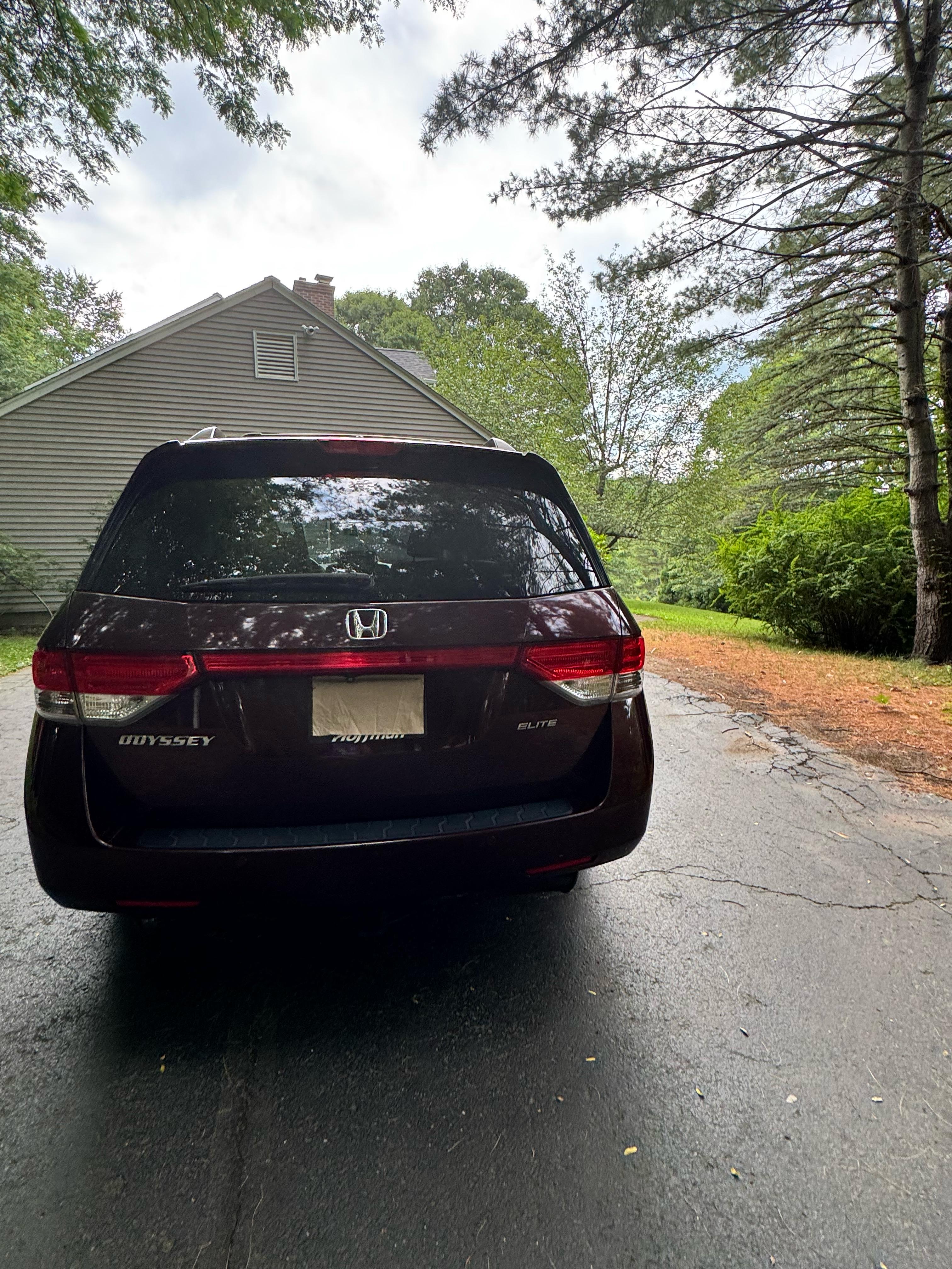 Used 2014 Honda Odyssey Touring Elite image 5