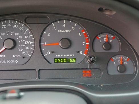 Used 2004 Ford Mustang GT image 15