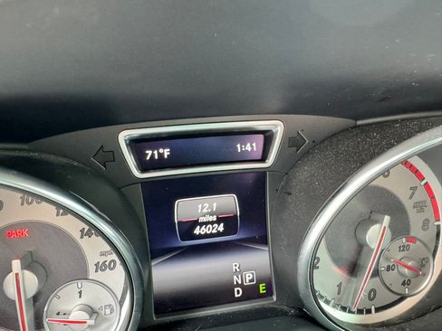 Used 2015 Mercedes-Benz CLA 250 4MATIC image 9