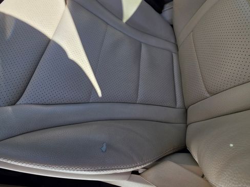 Used 2021 Mercedes-Benz GLC 300 4MATIC image 13