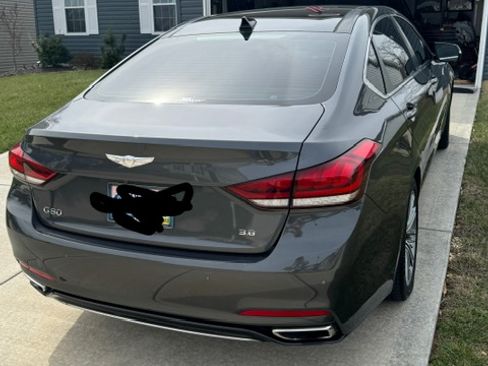 Used 2018 Genesis G80 3.8 w/ Option Group 02 RWD image 4