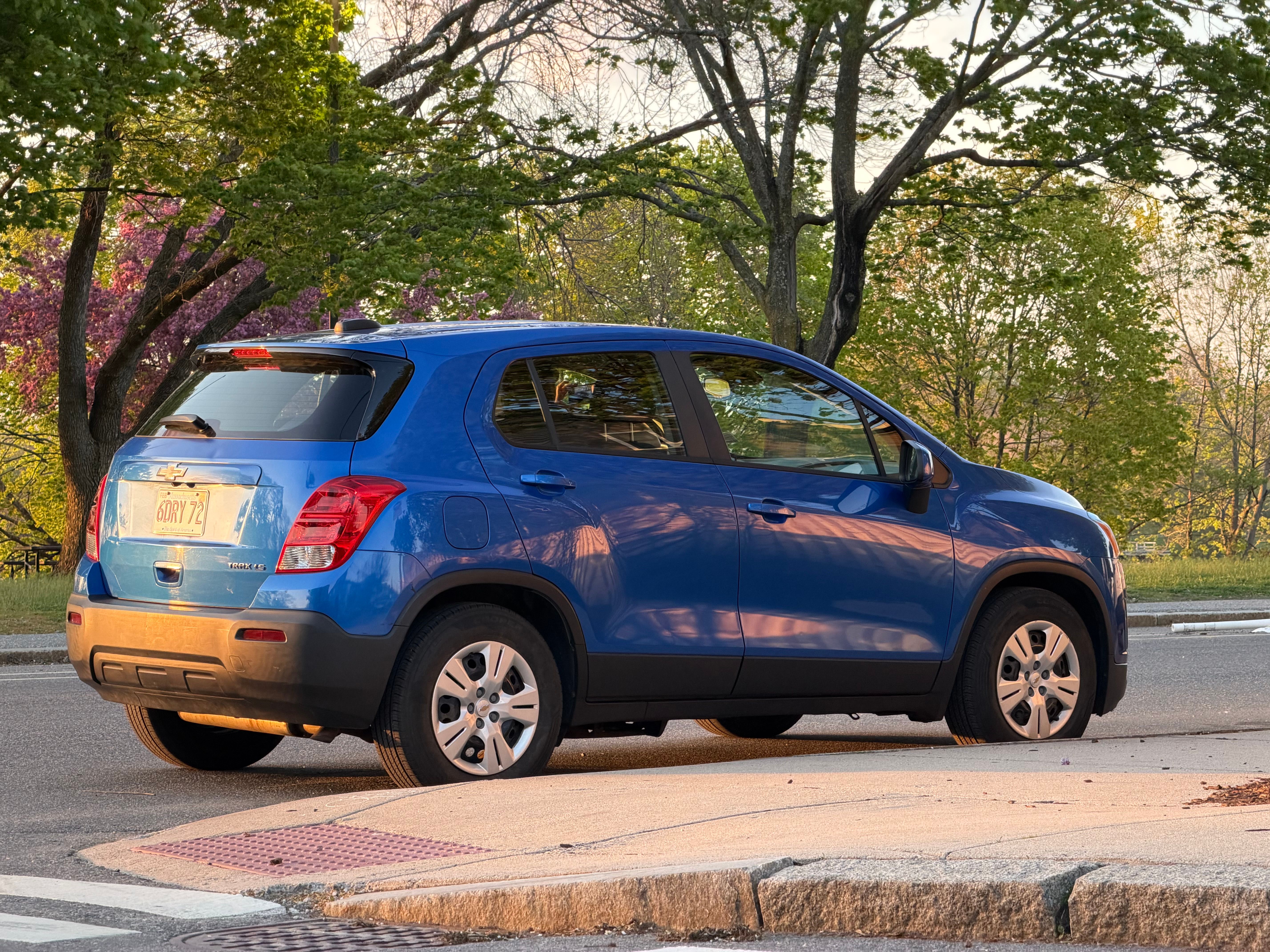 Used 2016 Chevrolet Trax LS FWD image 14