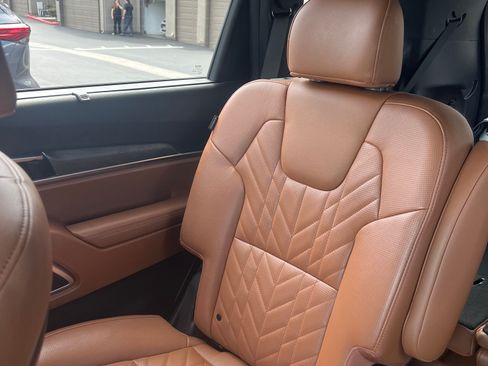 Used 2024 Kia Telluride EX X-Line image 9