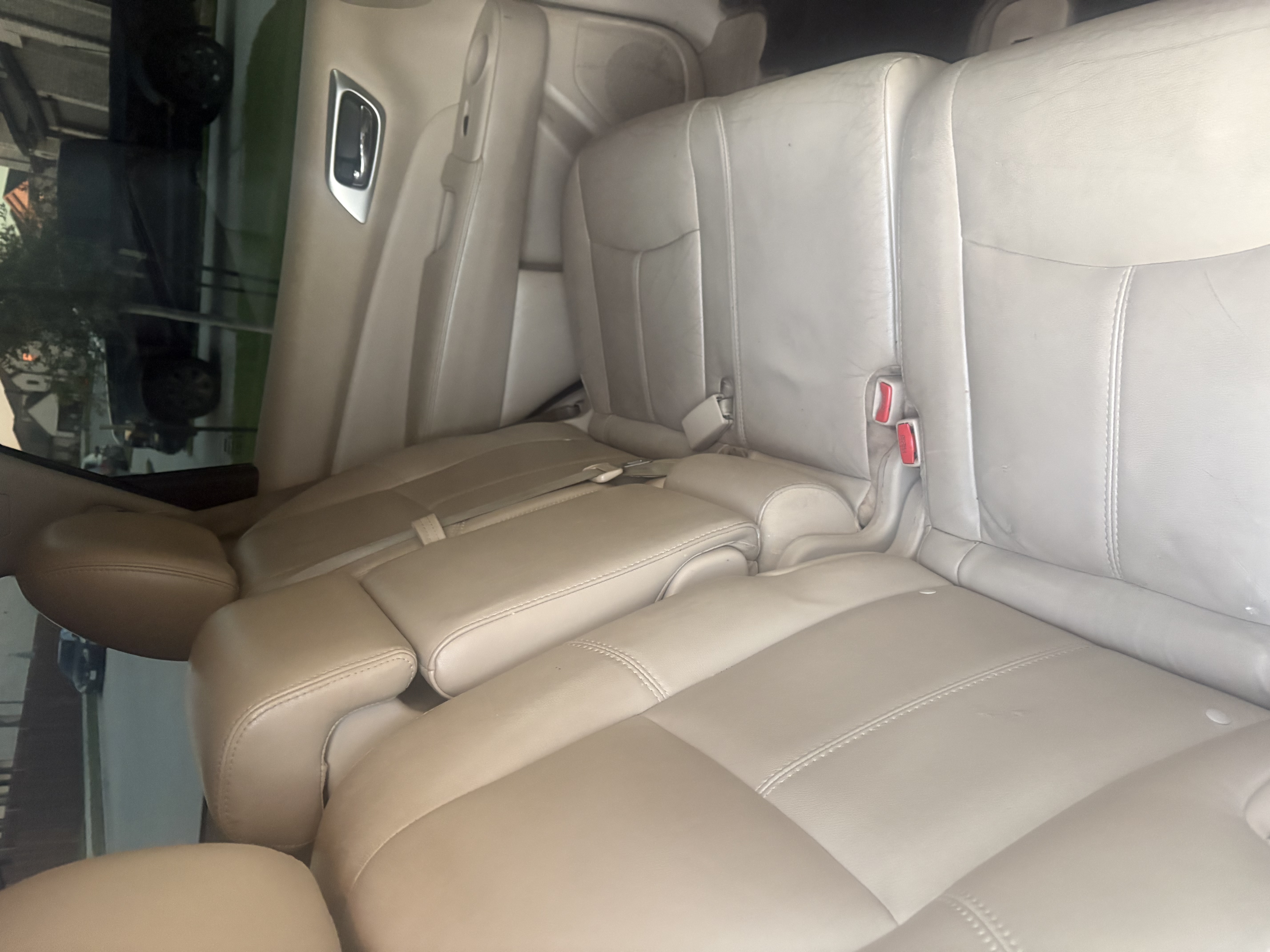 Used 2014 Nissan Pathfinder SL w/ Trailer Tow Package AWD/4WD image 13
