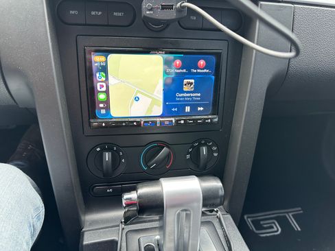 Used 2006 Ford Mustang GT Premium image 5