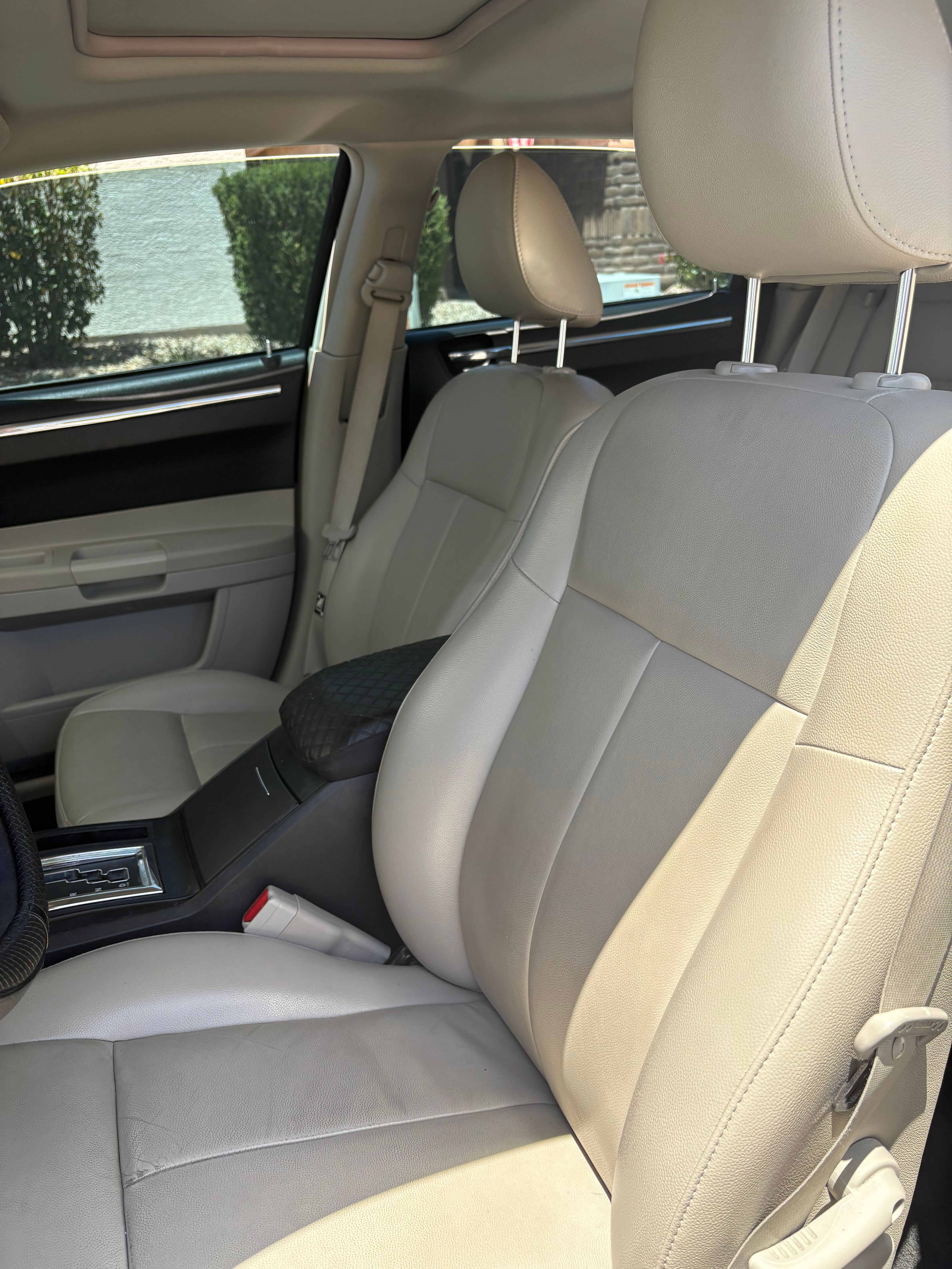 Used 2007 Chrysler 300 Touring L RWD image 31