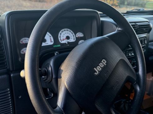 Used 2005 Jeep Wrangler Sport image 10