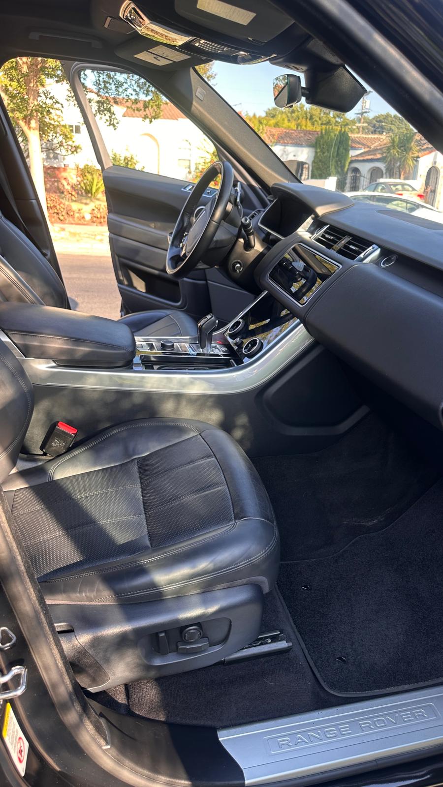Used 2021 Land Rover Range Rover Sport HSE Silver Edition AWD/4WD image 5