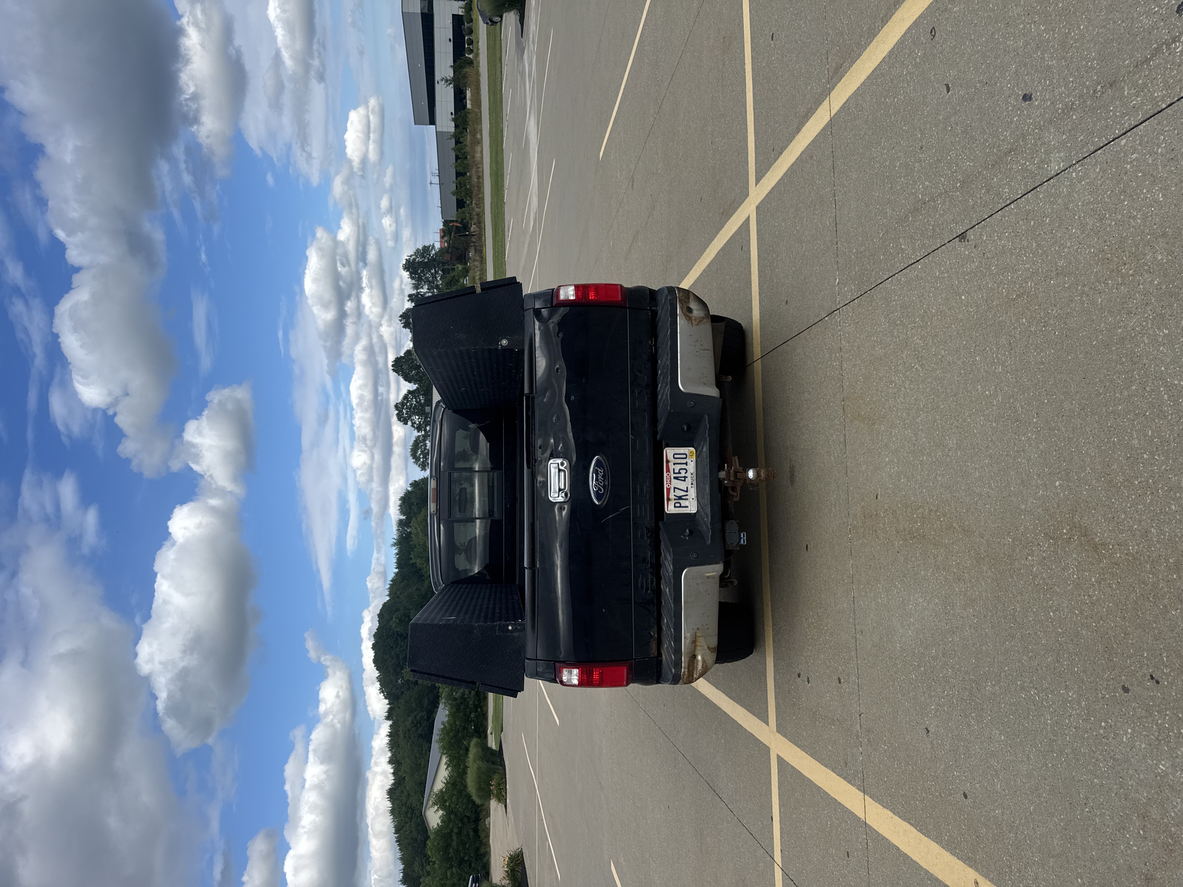 Used 2010 Ford F350 Lariat AWD/4WD image 8