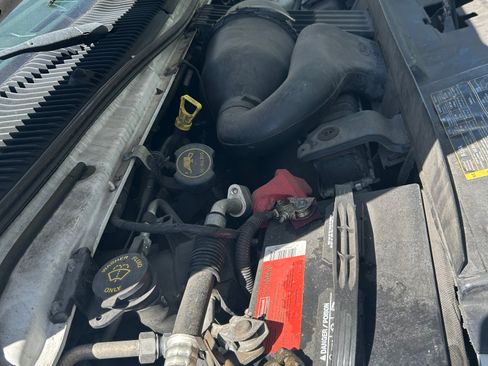 Used 2016 Ford E-350 and Econoline 350 Super Duty w/ Power Windows & Locks Group RWD image 30