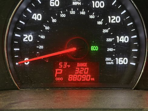 Used 2015 Kia Sorento LX AWD/4WD image 10