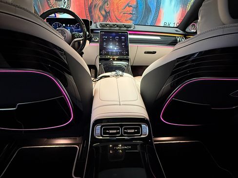 Used 2023 Mercedes-Benz Maybach S 680 4MATIC image 13