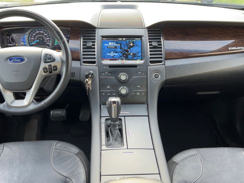 Used 2013 Ford Taurus Limited image 9