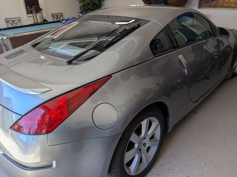 Used 2004 Nissan 350Z Touring w/ Aerodynamics Pkg image 2