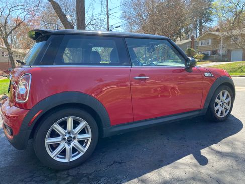 Used 2013 MINI Cooper S image 8