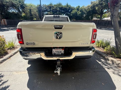 Used 2022 RAM 3500 Limited AWD/4WD image 5