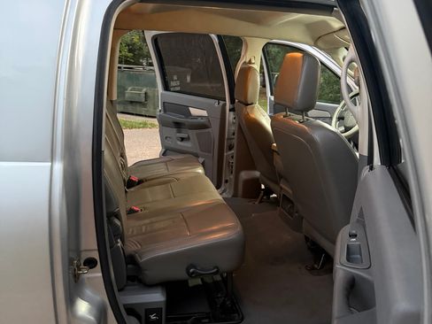 Used 2007 Dodge Ram 2500 Truck SLT RWD image 16