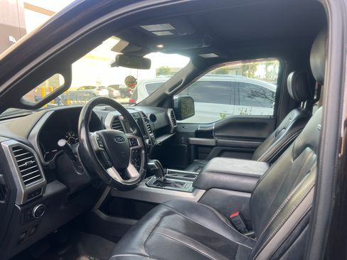 Used 2019 Ford F150 Platinum w/ Equipment Group 701A Luxury image 13