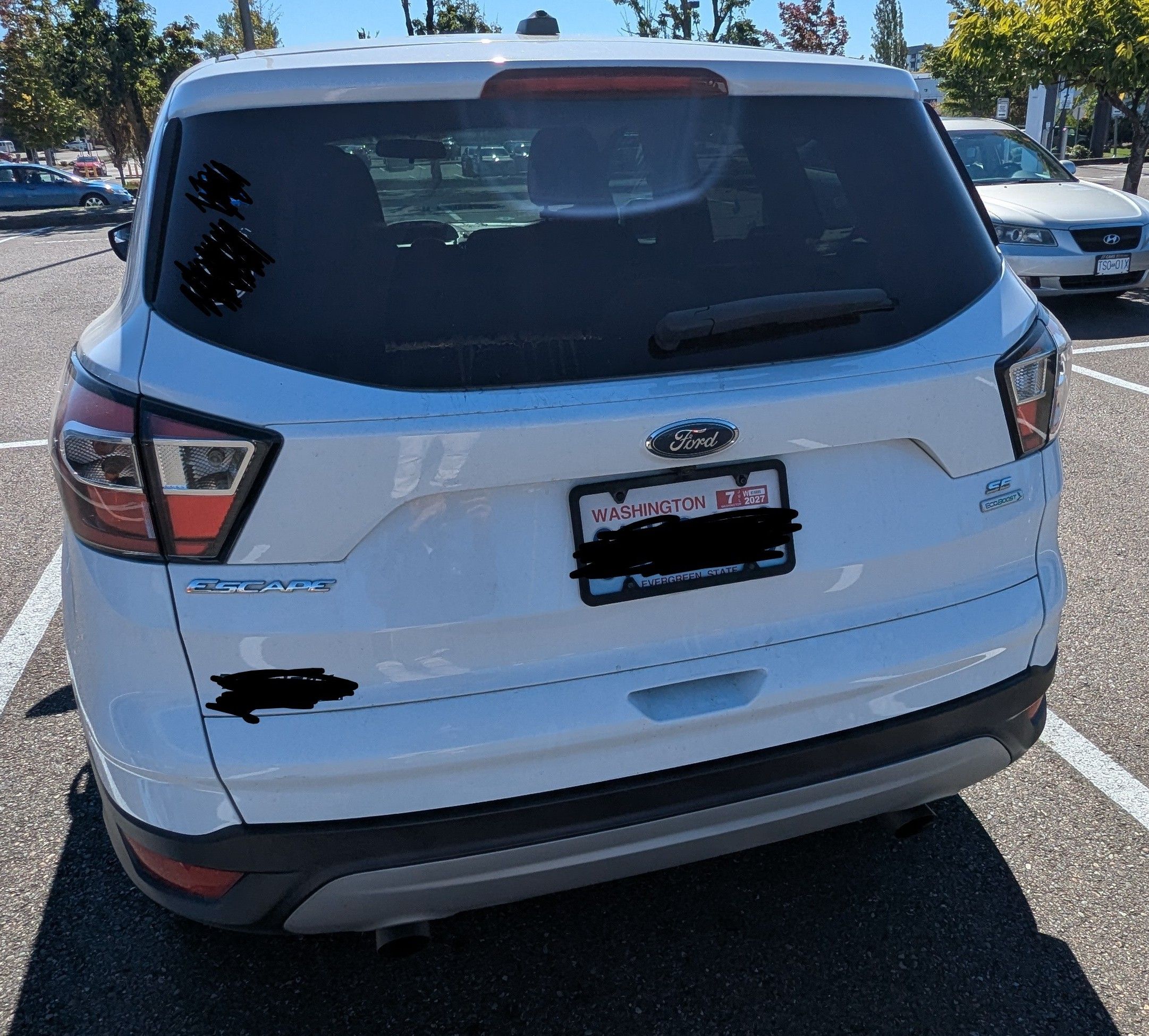 Used 2017 Ford Escape SE FWD image 5