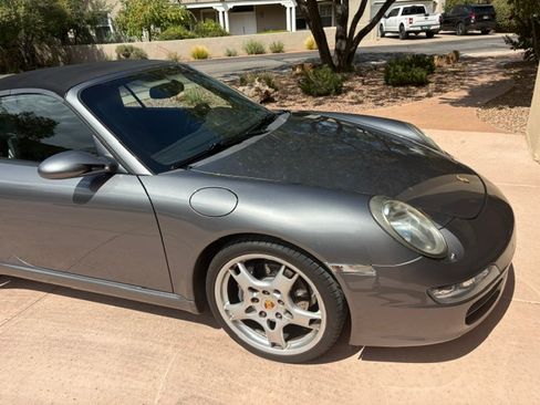 Used 2008 Porsche 911 Cabriolet image 8