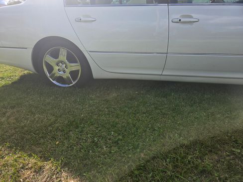 Used 2005 Lexus LS 430 image 8